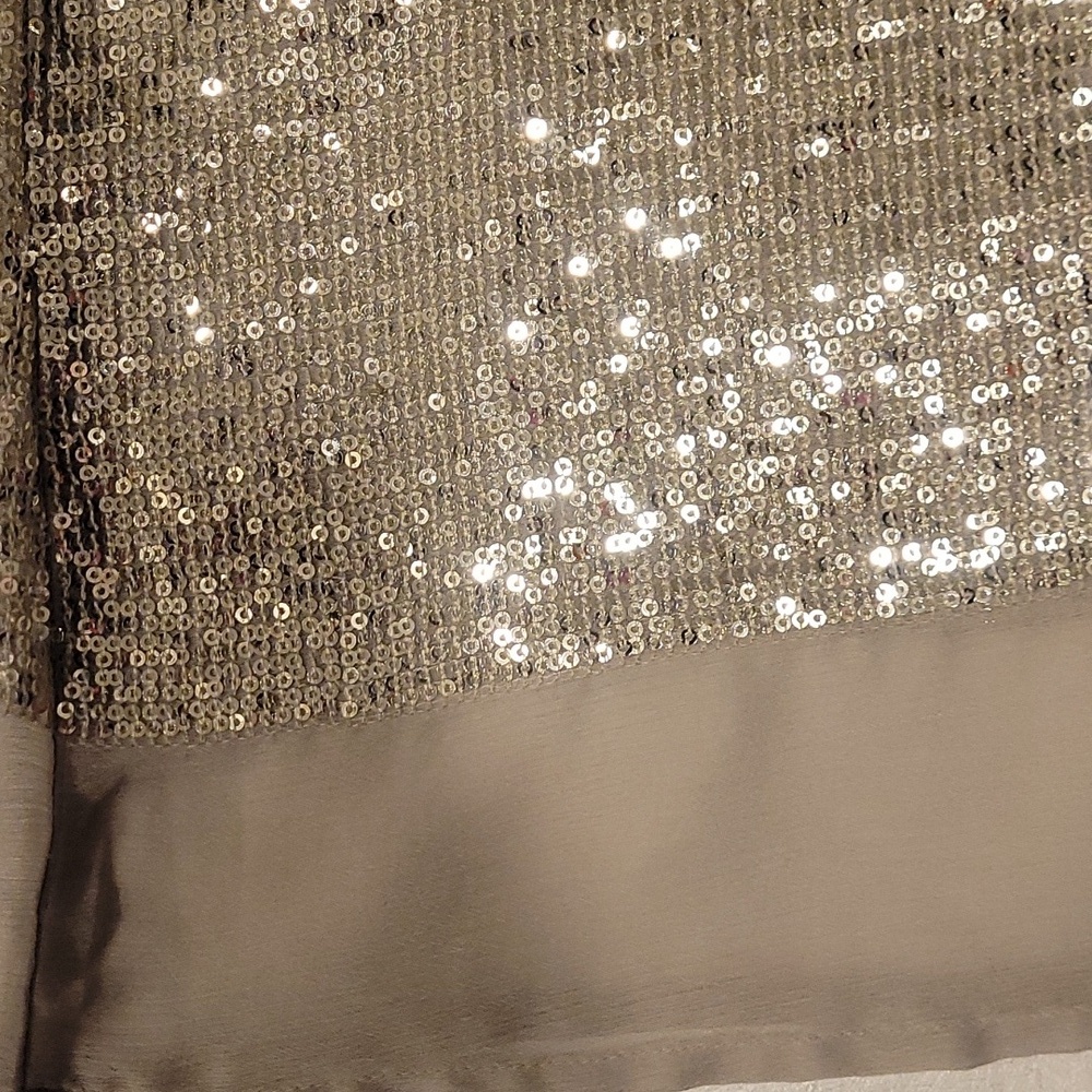 Velvet Women's Silver Sequin Top - Picture 2 of 4